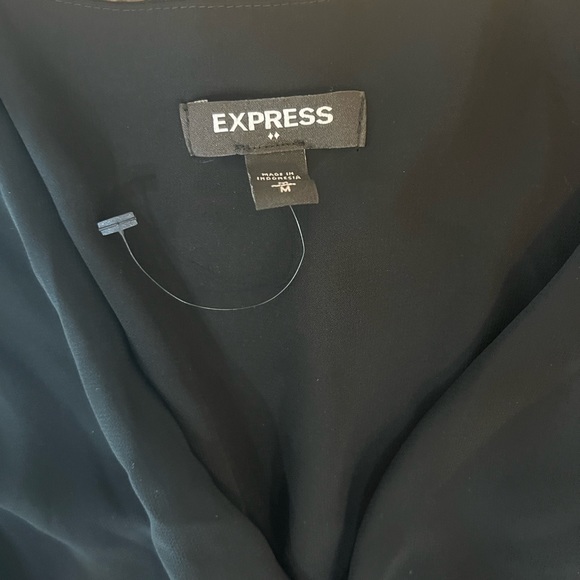 Express blouse bundle - Picture 7 of 7